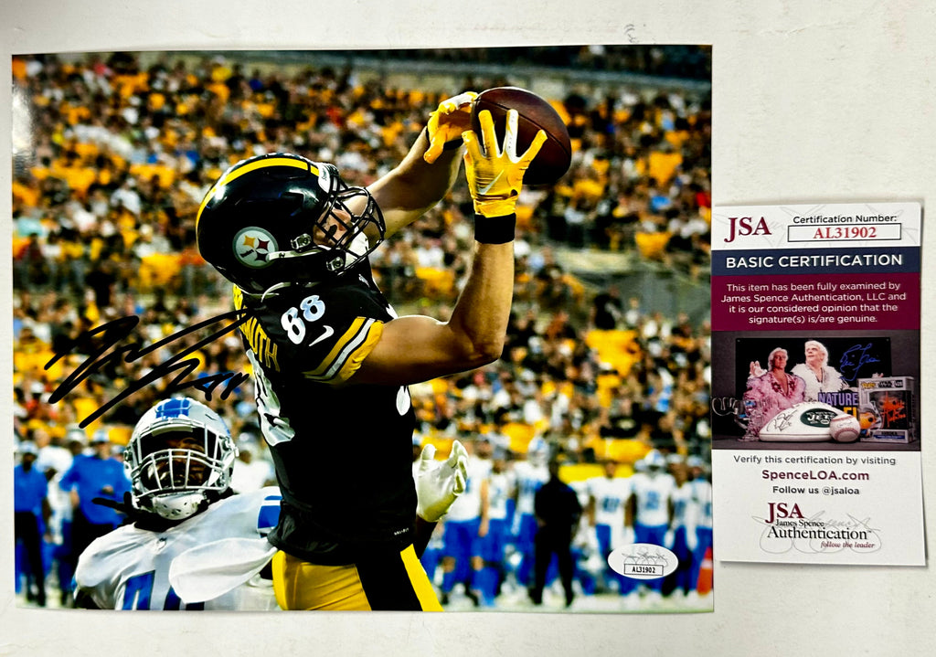 Pat Freiermuth Signed Autographed NFL Pittsburgh Steelers TE 8x10 Photo With JSA COA