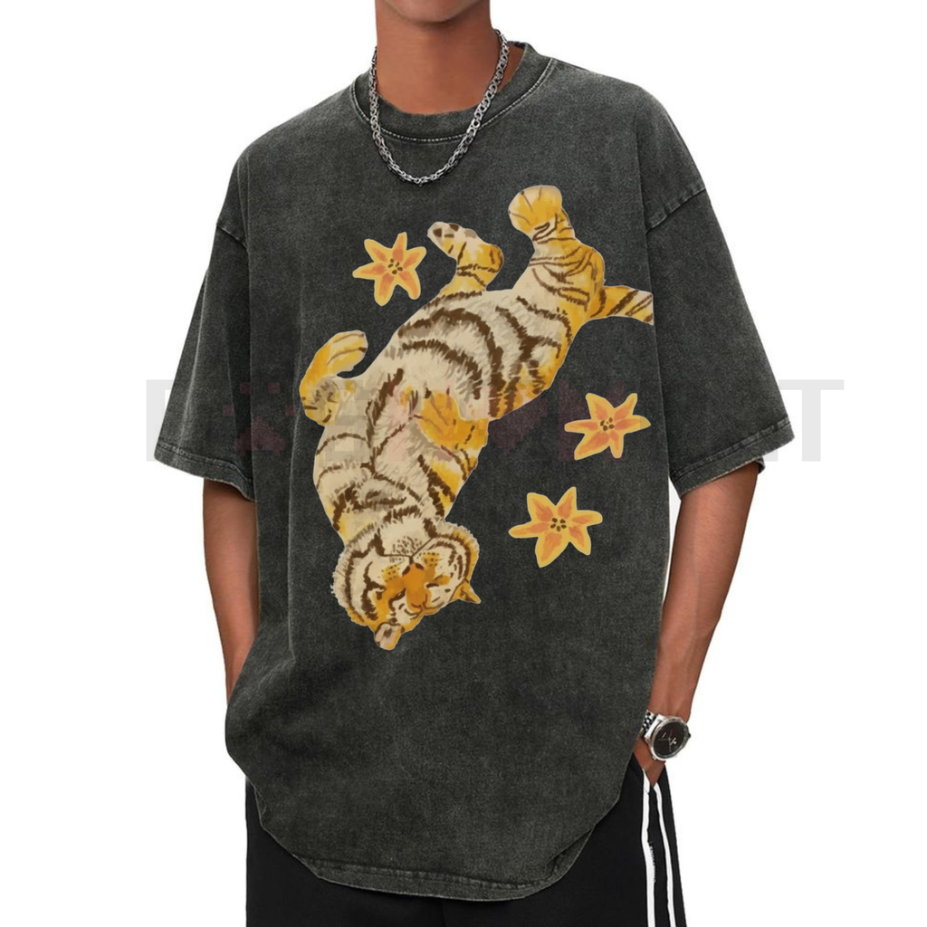 Lazy Tiger Unisex Vintage Washed T-Shirt – Funny Retro Streetwear Tee Gift for Him/Her