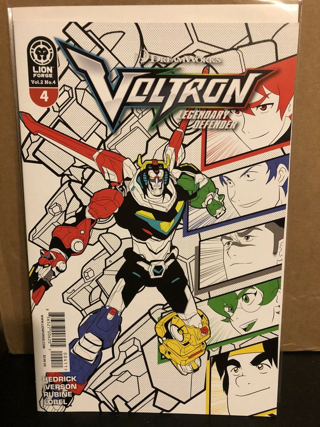 Voltron Legendary Defender Vol. 2 #4 Cover A Lion Forge Black Blue Red Green