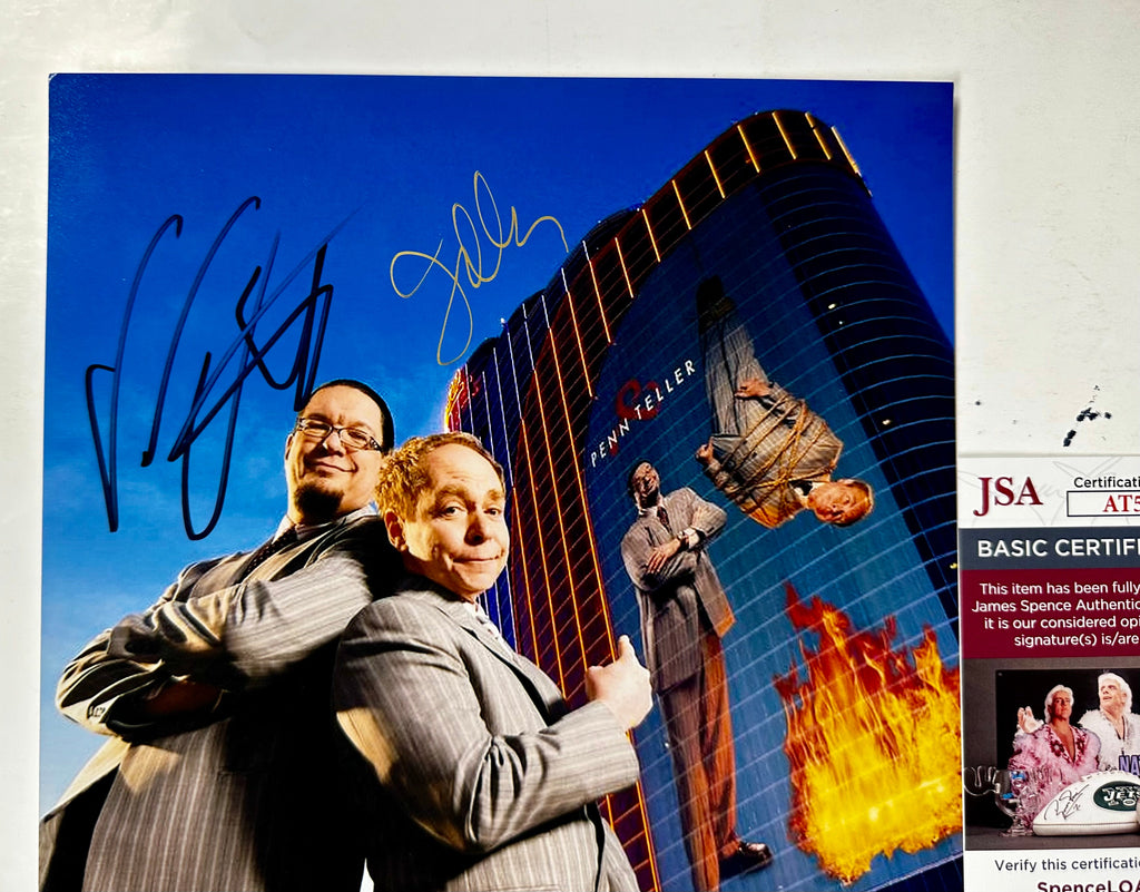 Penn & Teller Signed Entertainer Comedy Vegas Magician 8x10 Photo With JSA COA