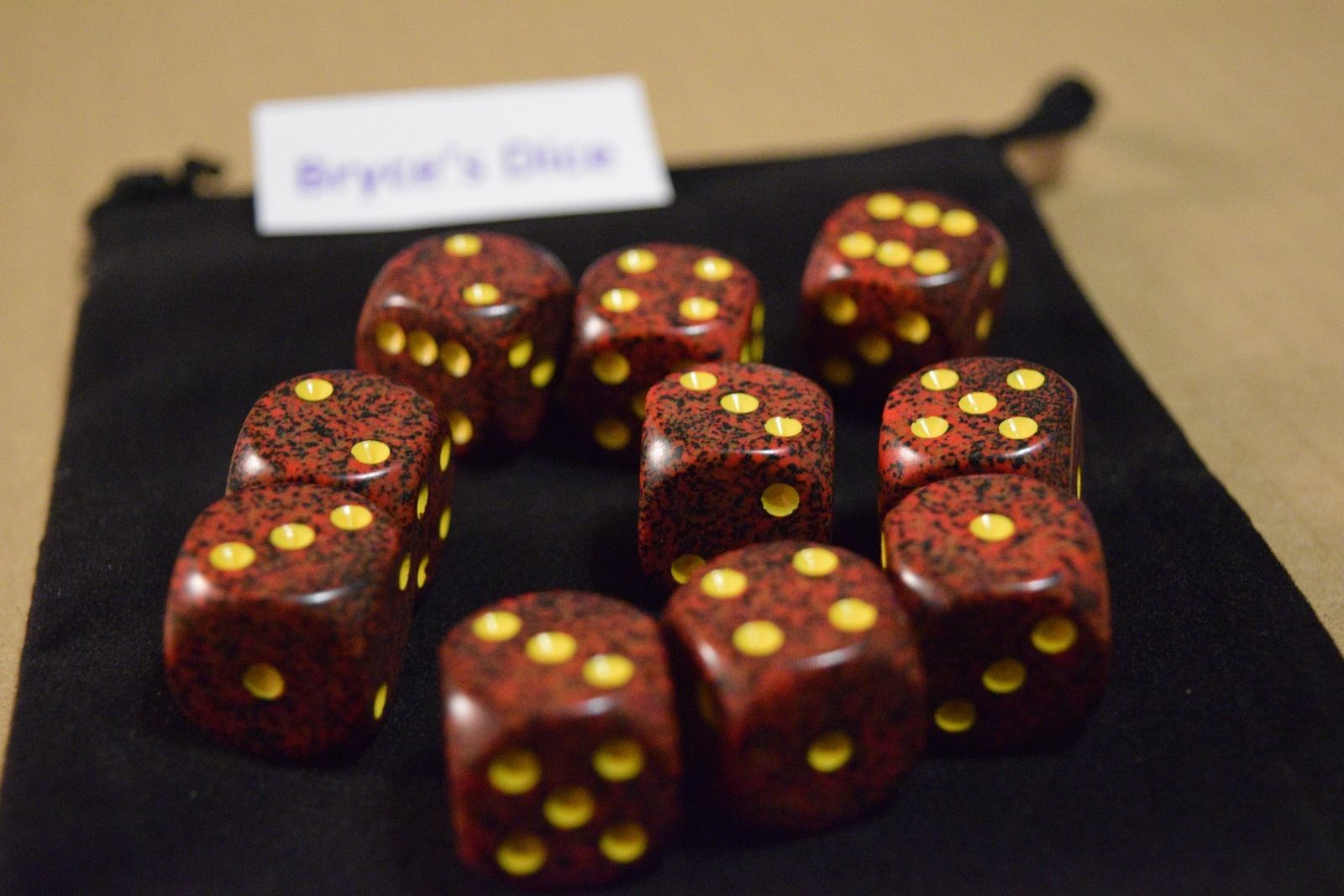 Mercury Speckled 16mm D6 Pipped | Sold Per Die (Red/Black/Yellow)