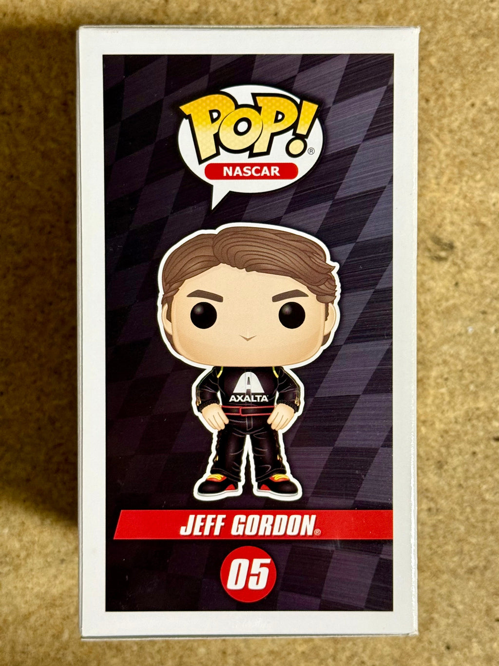Funko Pop! NASCAR Jeff Gordon #05 Axalta Racing Car Driver 2019