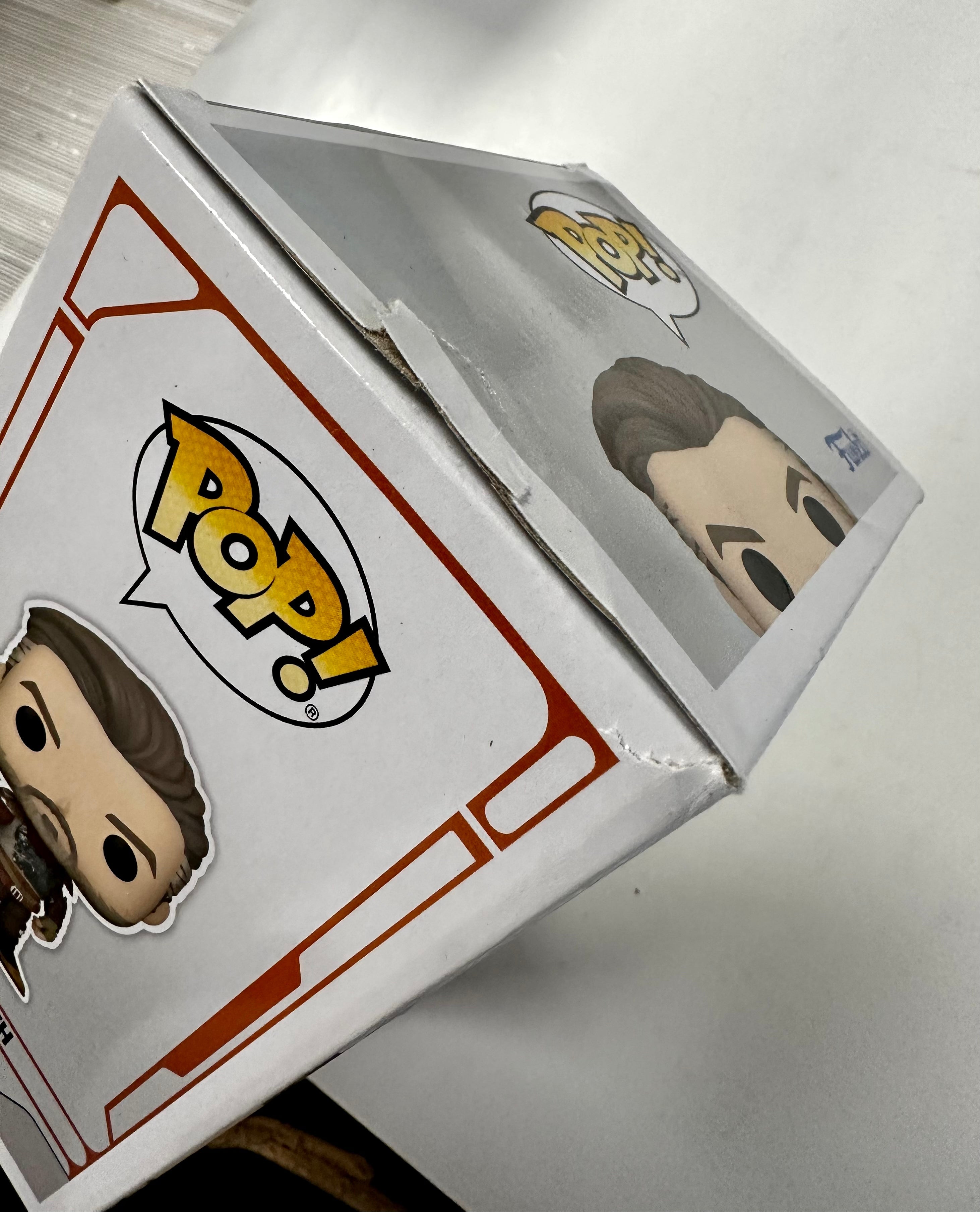 Funko Pop! Star Wars Cobb Vanth Unmasked Chase #484 The Mandalorian 2021 (Box Dmg)
