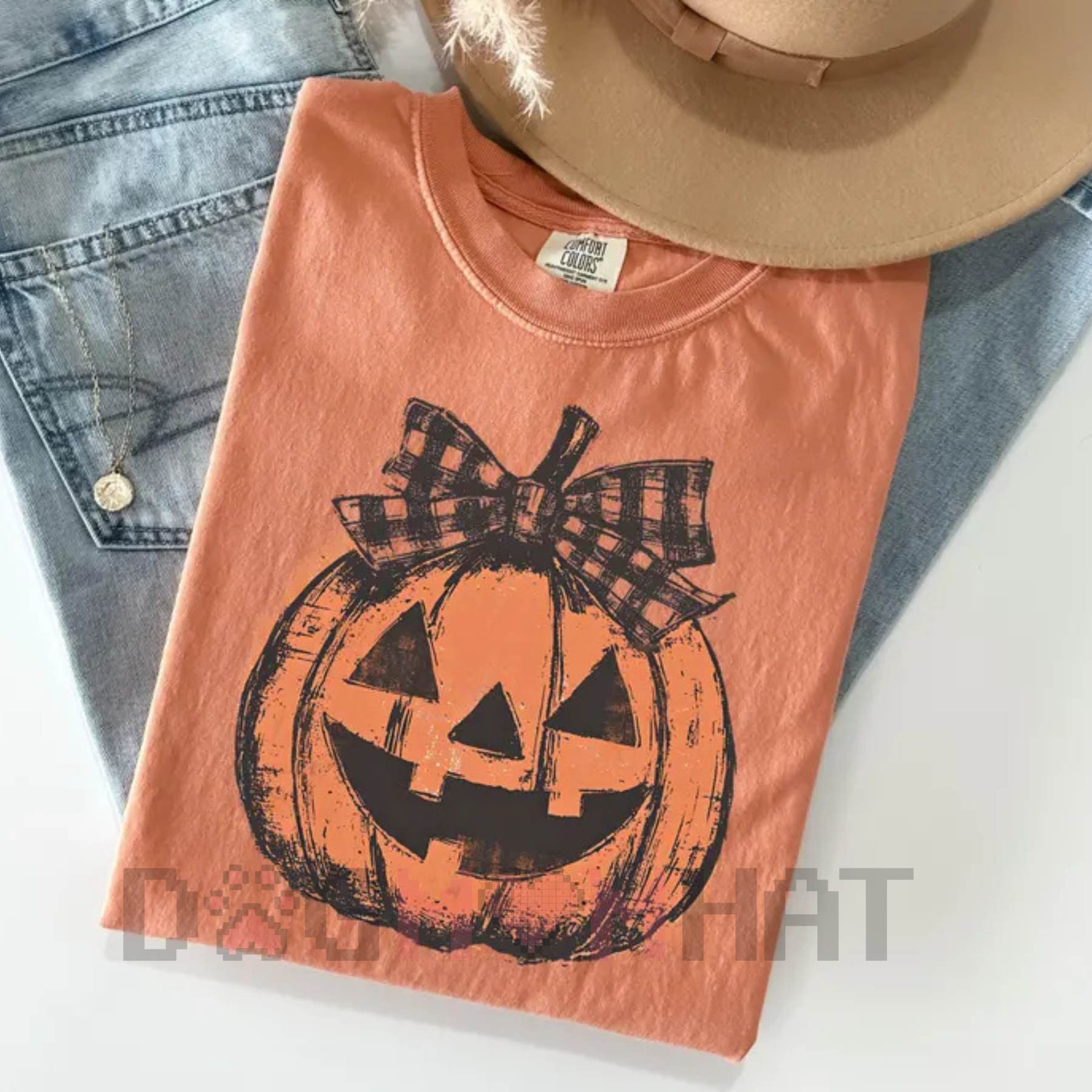 Comfort Colors® Jack o' Lantern Shirt – Preppy Coquette Halloween T-Shirt, Women's Pumpkin Bow Tee