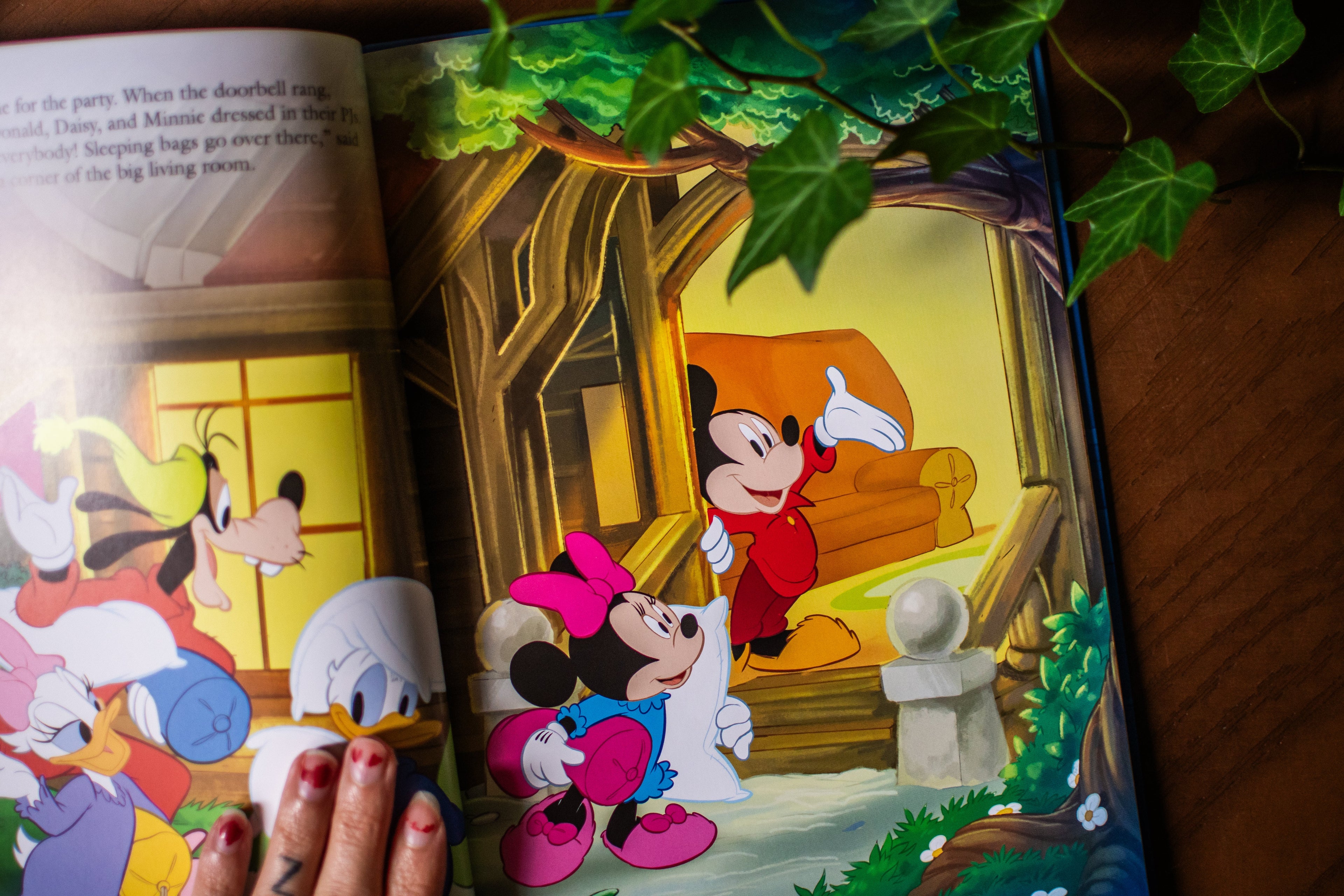 Disney Sweet Dreams, Mickey (Disney Die-Cut Classics)
