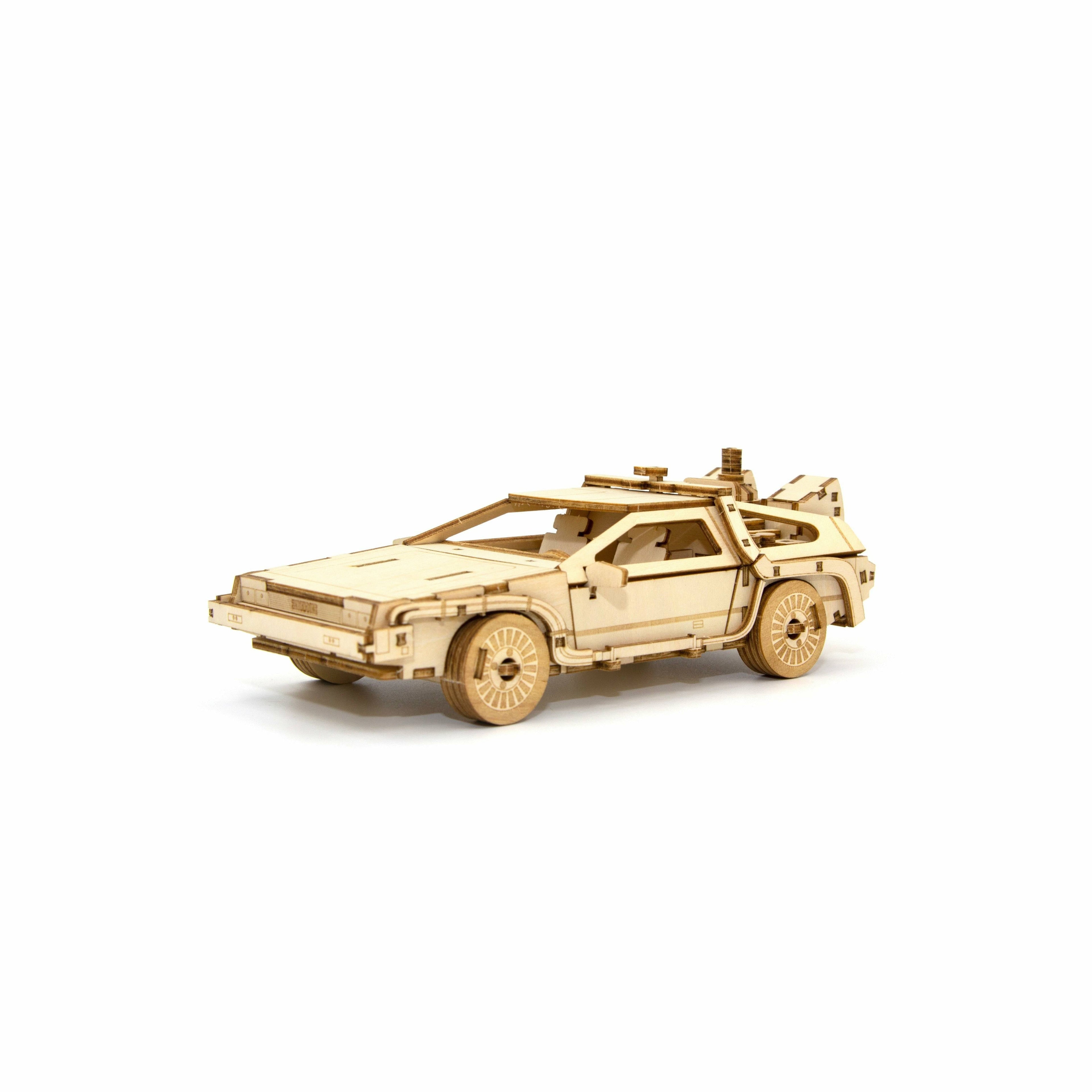 IncrediBuilds: Back to the Future: DeLorean Book and 3D Wood Model [2020]