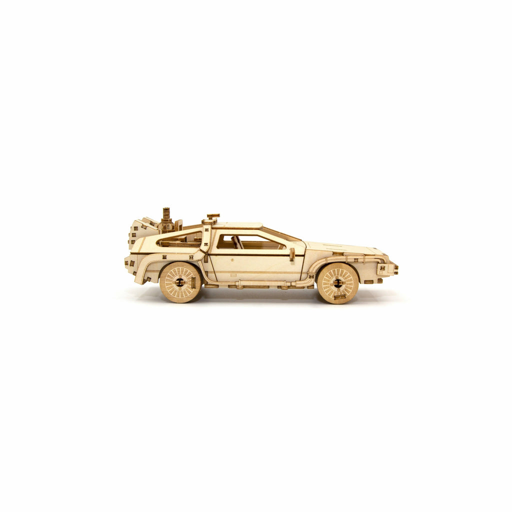 IncrediBuilds: Back to the Future: DeLorean Book and 3D Wood Model [2020]