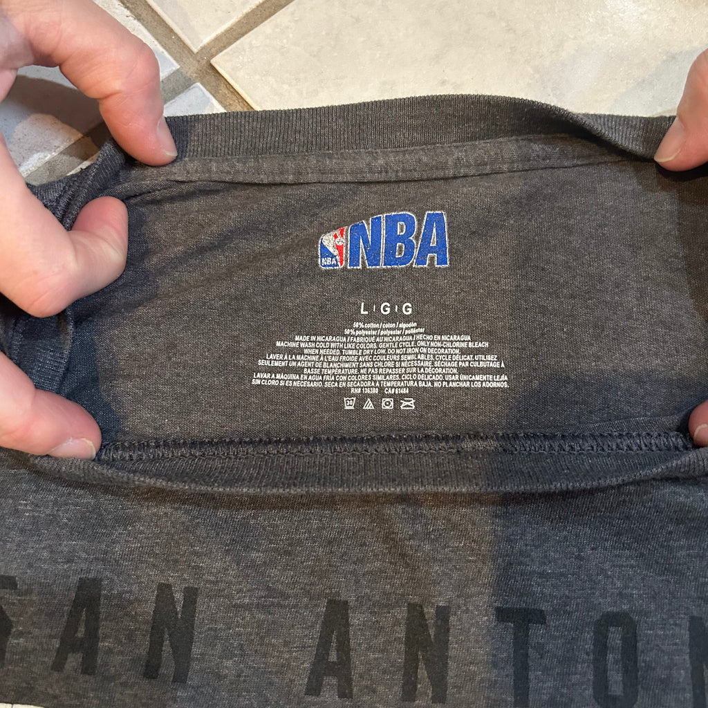 Spurs Tee Shirt L