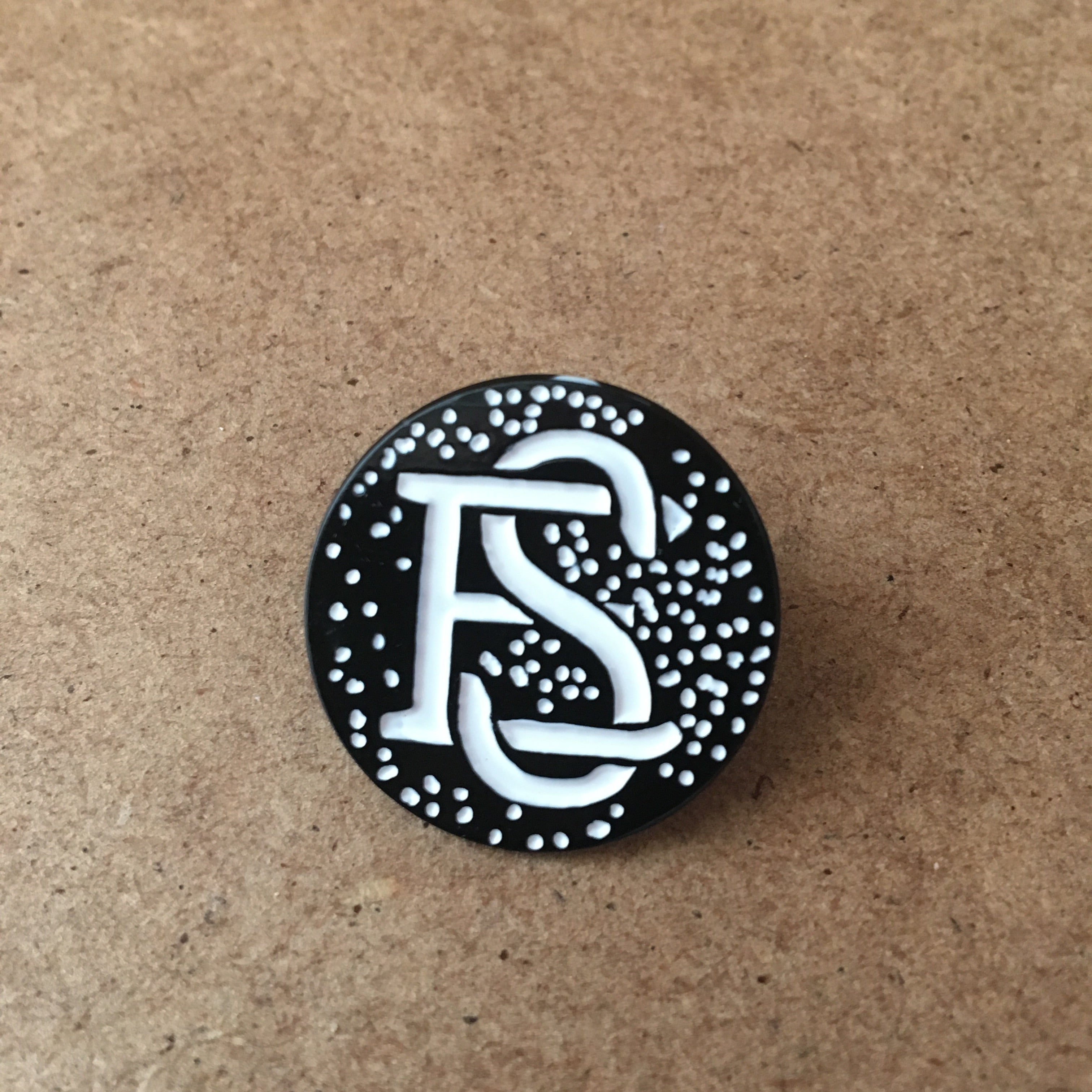 Sincere Engineer - SE Monogram Enamel Pin