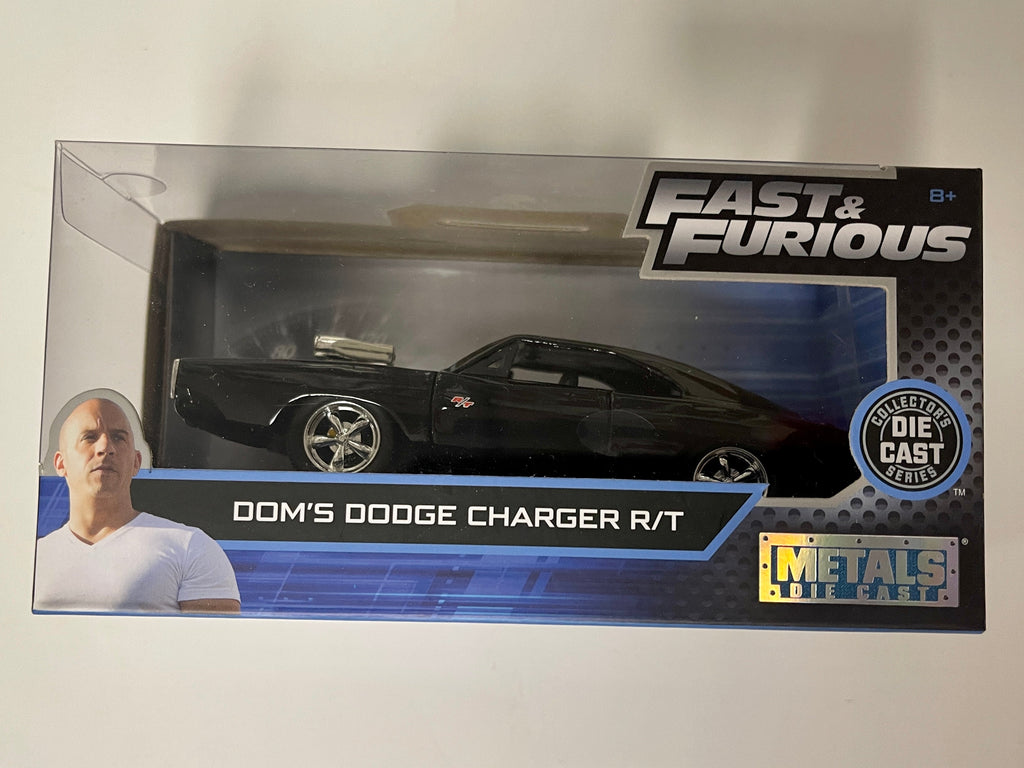 Jada Toys Fast and Furious Dom's Black Dodge Charger R/T 1:32 Scale Die-Cast
