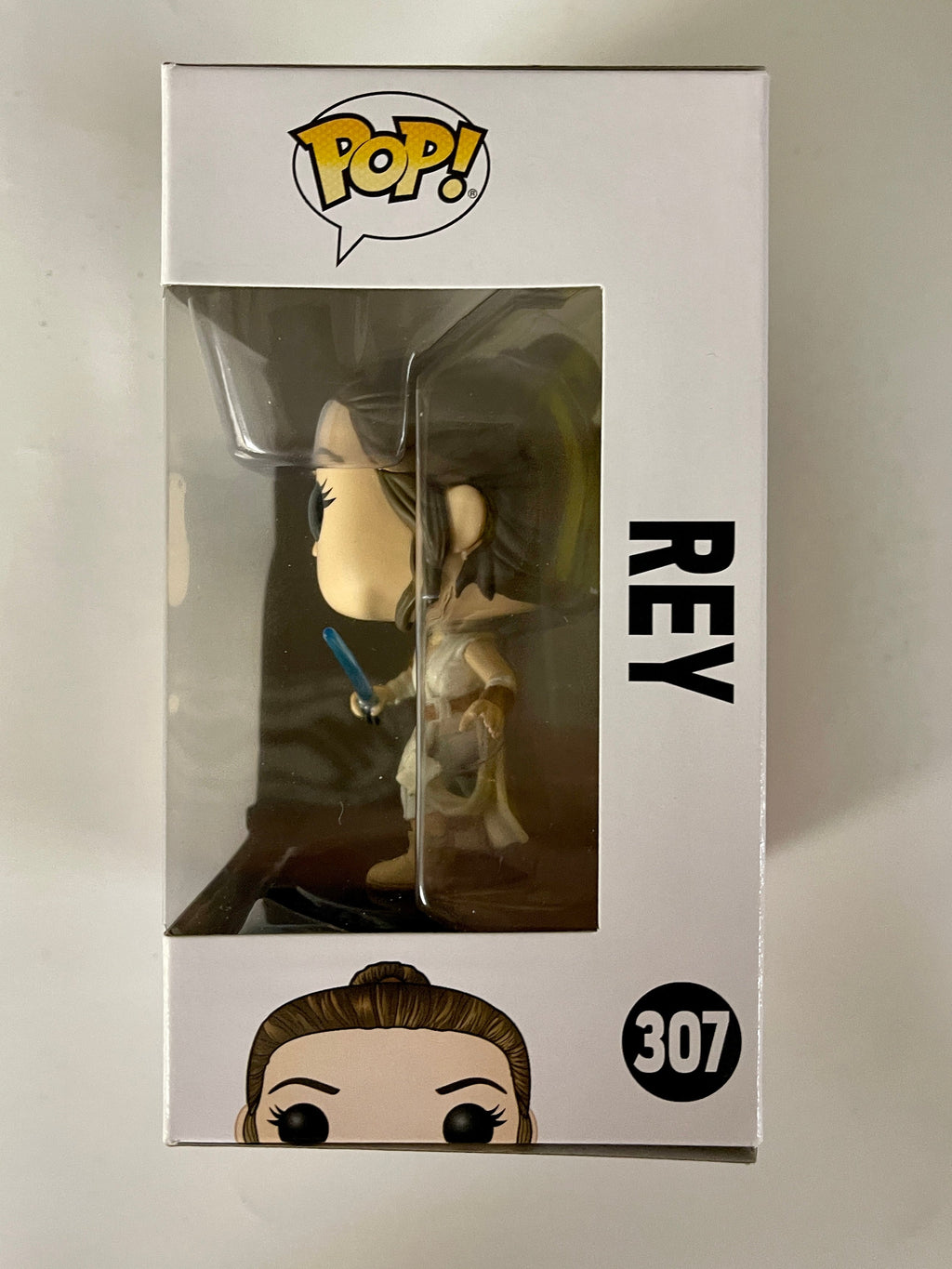 Funko Pop! Star Wars Rey With Lightsaber #307 Rise Of Skywalker 2019